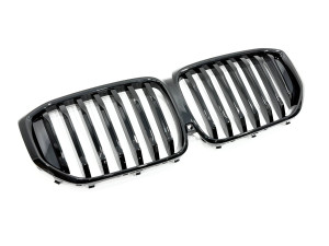 Решетка ноздри BMW X5 G05 LCI 2023- под камеру 51135A67CC6