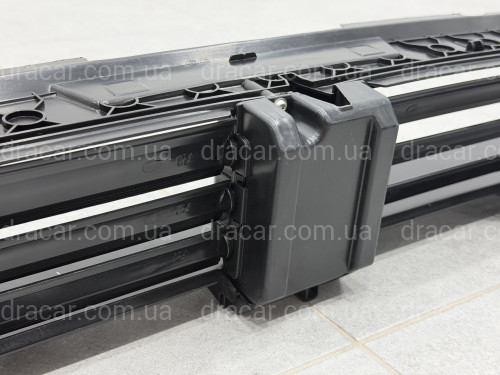 Жалюзи нижние без моторчика  51137497231 BMW X3 G01 / X4 G02 2018-2021  артикул 9550