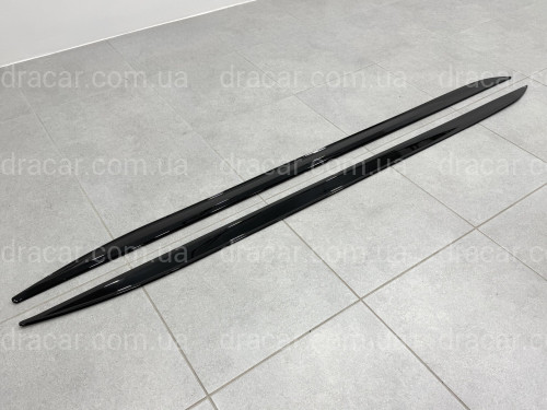 Лезвия под пороги M-Performance BMW 4 series G22 2020- 2шт. черный глянец артикул 9558