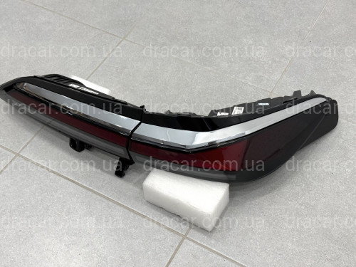 Задние фонари ЕВРОПА для BMW 7 series G70 2022+ Б/У ОРИГИНАЛ артикул 9842