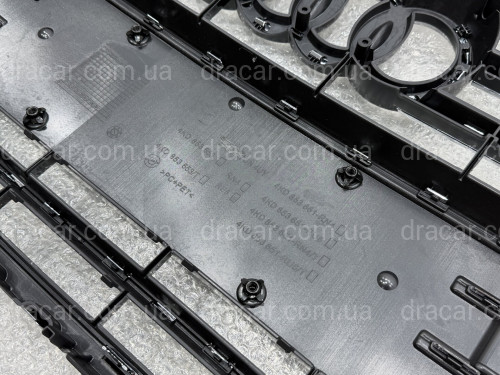 Решетка радиатора S-Line 4KD853651 RN4 для Audi A6 C8 2018+ артикул 9838