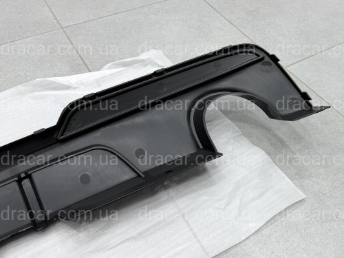 Диффузор накладка заднего бампера M-Performance BMW 5 series F10 2010-2016 под две одинарные выхлопные трубы 0---0, черный глянец артикул 9489