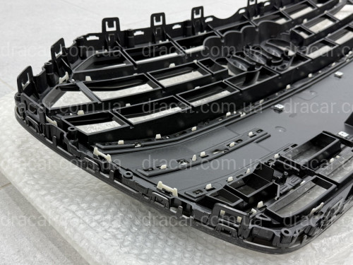 Решетка радиатора S-Line 4KD853651D Y9B для Audi A6 C8 2018+ артикул 9823