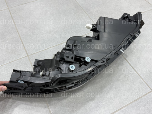 Левая фара Toyota Camry 80 XSE USA 2023- артикул 9778
