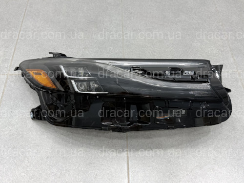 Правая фара Toyota Camry 80 XSE USA 2023- артикул 9779