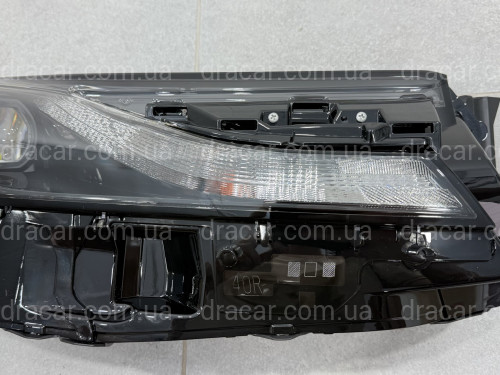 Правая фара Toyota Camry 80 LE SE USA 2023- артикул 9777