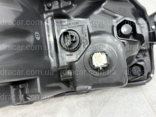 Левая фара Toyota Camry 80 LE SE USA 2023- артикул 9776