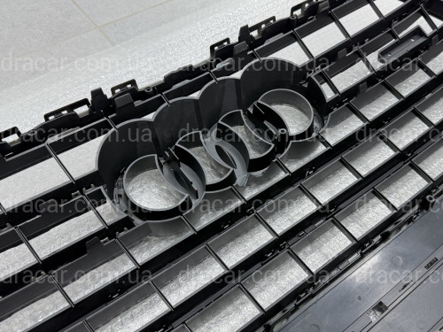 Решетка радиатора BLACK 4M0853651Q FUQ для Audi Q7 2015-2019 артикул 9826