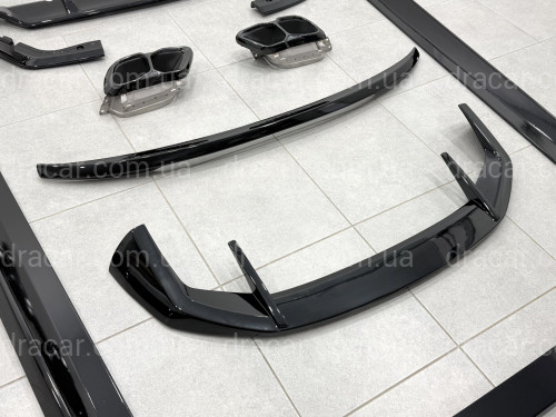 Комплект обвеса с насадками Paradigma LCI BMW X7 G07 2023+, черный глянец артикул 9636
