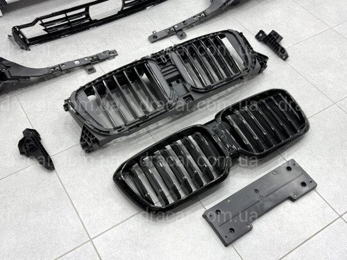 Обвес M paket LCI для BMW X4 G02 2022-2024 (бампера в сборе, арки, пороги, молдинги, вых. трубы) артикул 9064