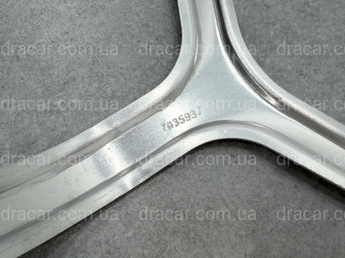 Кронштейн панели радиатора 51647435937 для BMW 5 Series G30 G31 2017-2023 артикул 9421