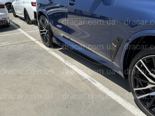 Лезвия под пороги M-Perfomance BMW X5 G05 F95 2018- 2шт. ABS пластик, цвет черный глянец артикул 9120