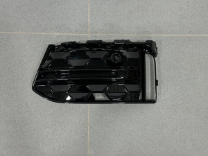 Решетка переднего бампера левая (черный глянец) audi A6 C8 s-line 2022-4KD-807-647-E/4K0-807-647-E