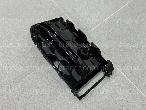 Решетка переднего бампера левая (черный глянец) audi A6 C8 s-line 2022-4KD-807-647-E/4K0-807-647-E артикул 10189
