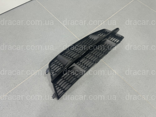 Решетка в бампер ПРАВАЯ BLACK S Line - AUDI A6 С7 2015-2017 4G0807682AN артикул 10194