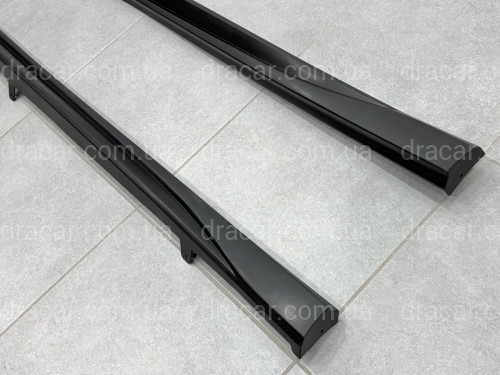 Накладки на пороги R-Line для Volkswagen Golf 8 2022- артикул 10198