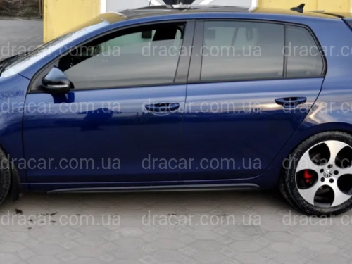 Накладки на пороги GTI для Volkswagen Golf 6 2008-2013 артикул 10206