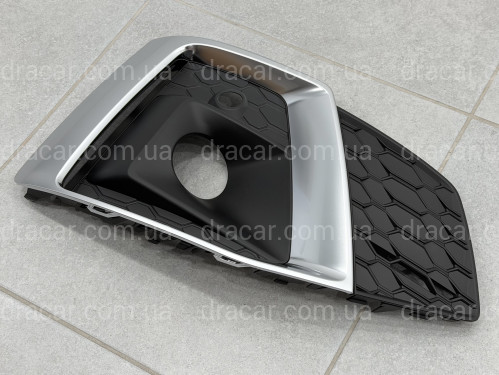 Решетка бампера ПРАВАЯ S-Line 8W6807682T3Q7 для Audi A5 B9 2020-2025 артикул 10249