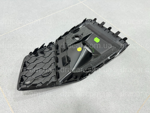 Решетка бампера ПРАВАЯ S-Line Black 8W6807682TT94 для Audi A5 B9 2020-2025 артикул 10267
