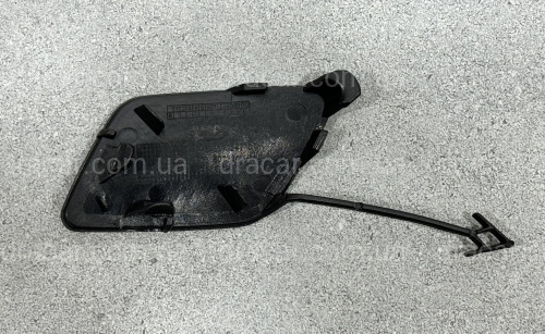 Заглушка крюка переднего бампера 8V5 807 241 S-line для AUDI A3 2017-2020 артикул 10375