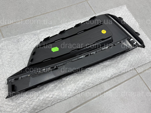 Решетка бампера ПРАВАЯ S-Line 8W6807682FRU6 для Audi A5 B9 2016-2019 артикул 10317