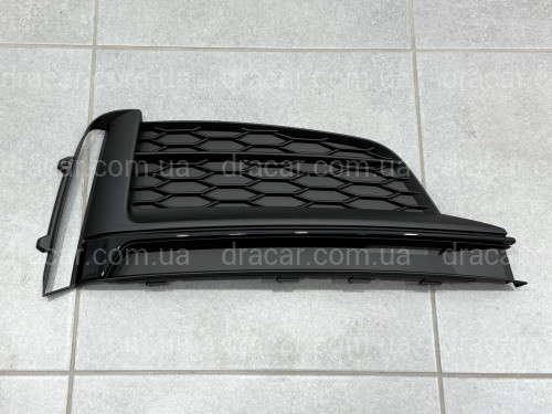Решетка бампера ПРАВАЯ S-Line Black 8W6807682FT94 для Audi A5 B9 2015-2019 артикул 10315