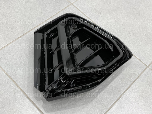Решетка бампера S-Line BLACK ЛЕВАЯ 83G807681A T94 для Audi Q3 2019- артикул 10387