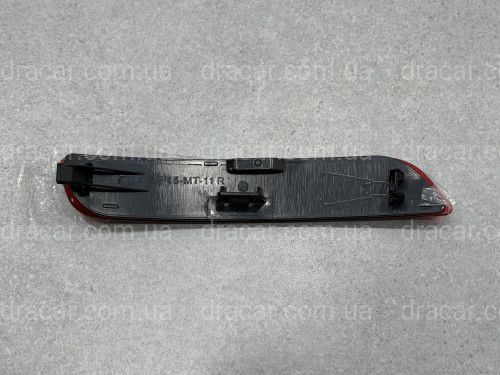 Правый катафот заднего бампера 63147847592 BMW X5 F15 М ПАКЕТ 2013-2018 артикул 10502