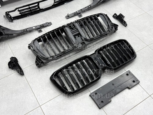 Комплект рестайлинга передней части M paket LCI 2022+ для BMW X3 G01 2018-2021 / BMW X4 G02 2018-2021 артикул 8688