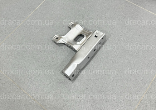 Клык нижнего усилителя переднего бампера правый 51118051190 для BMW F20 / F30 / F32,33,36 артикул 10578