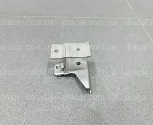 Кронштейн переднего подрамника передний левый 51647245795 для BMW F20 / F30  артикул 10579