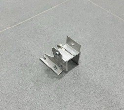 Кронштейн переднего подрамника передний правый 51647245796 для BMW F20 / F30