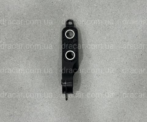 Кронштейн кожуха системы охлаждения левый 51647434061 для BMW G 20 / 28 артикул 10581