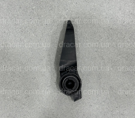 Кронштейн кожуха системы охлаждения правый 51647434062 для BMW G 20 / 28 артикул 10582