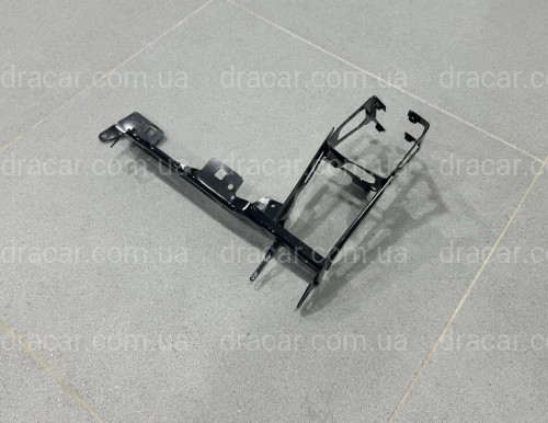 Кронштейн крепления правой фары 51647245792 для BMW 3 series F30 / 1 series F20 артикул 10586