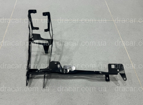 Кронштейн крепления правой фары 51647245792 для BMW 3 series F30 / 1 series F20 артикул 10586