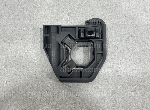 Кронштей радиатора левый нижний 17118620732 для BMW 1 series F20 / 3 series F30 артикул 10589