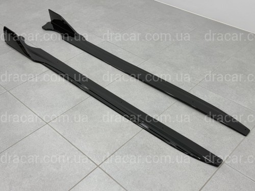 Лезвия под пороги M Paket BMW X7 G07 2019+ 2шт. черный глянец, КОРОТКИЕ артикул 10570
