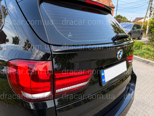 Спойлер под стекло (нижний) BMW X5 F15 2013-2018 ABS пластик цвет, черный глянец артикул 9139