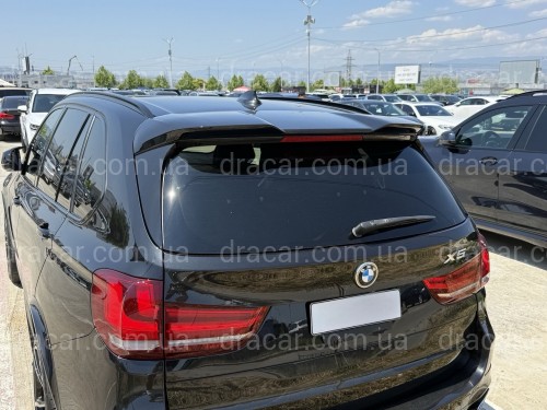 Спойлер козырек на крышку багажника BMW X5 F15 2013-2018, цвет черный глянец артикул 9615