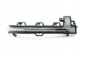 Повторитель поворота правый 63137441440 для BMW X3 X4 X5 X6 X7 G01 G02 G05 G06 G07