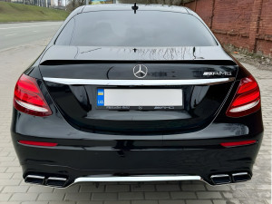 Задний бампер в сборе с трубами AMG E63 стиль Mercedes E-Class W213 2016-2020