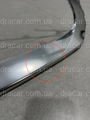 Хром молдинг решетки нижний 5312233020 Lexus ES 2015-2018 есть царапина артикул 10743