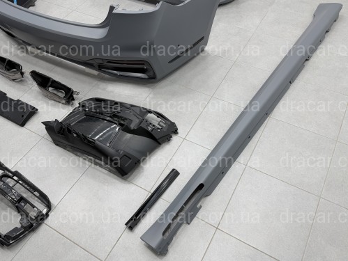 Комплект обвеса с решеткой M760 BLACK для BMW 7 series G12 2019-2022 артикул 10742
