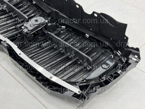 Центральные жалюзи с моторчиком 51745A1A312 для BMW X5 G05 2023-2026 артикул 10758