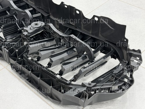 Центральные жалюзи с моторчиком 51138081415 для BMW X6 G06 2019-2022 артикул 10744