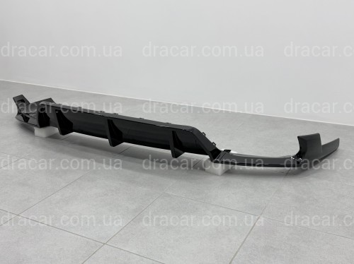 Диффузор с лезвиями заднего бампера M Paket LCI для BMW X6 G06 2019-2026, цвет черный глянец артикул 10941