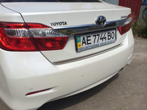 Хром накладка на кромку багажника Toyota Camry 50 2011-2015 (нержавеющая сталь)