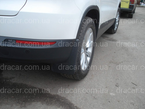 Брызговики Volkswagen Tiguan 2007-2016 комплект 4шт артикул 1865