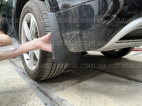 Бризковики Audi Q5 2017+ комплект 4 шт. артикул 7381